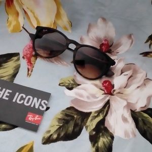 RAY-BAN Erika Classic 54mm Havana Sunglasses